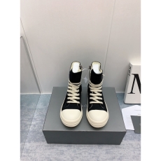 Roger Vivier Casual Shoes